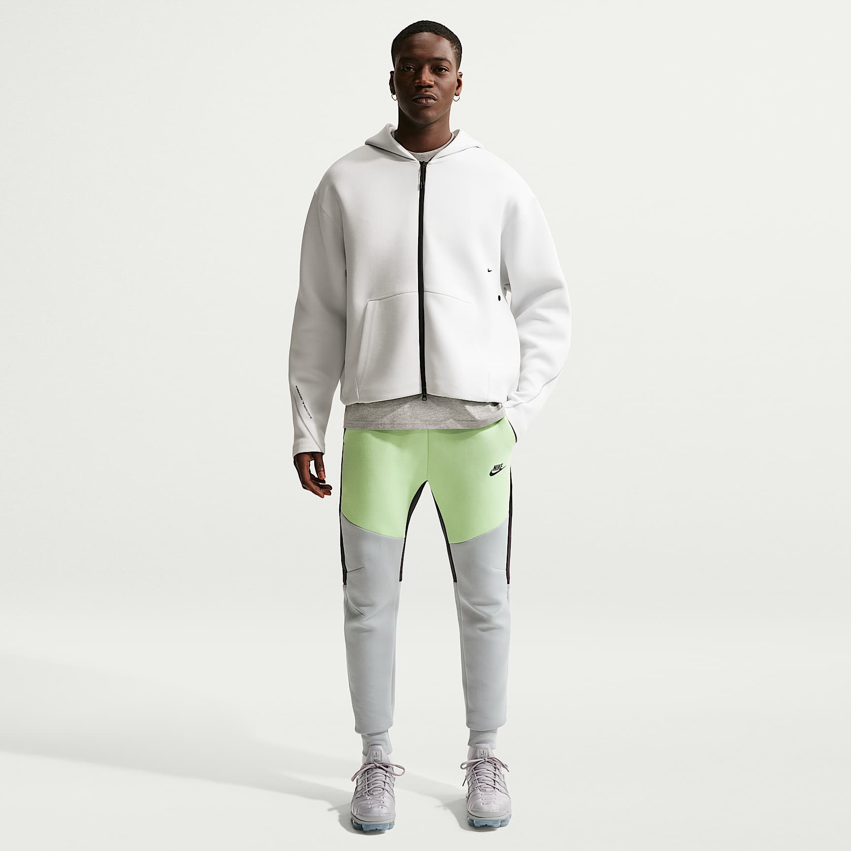 Nike Tech Men's Fleece Joggers. Nike.com